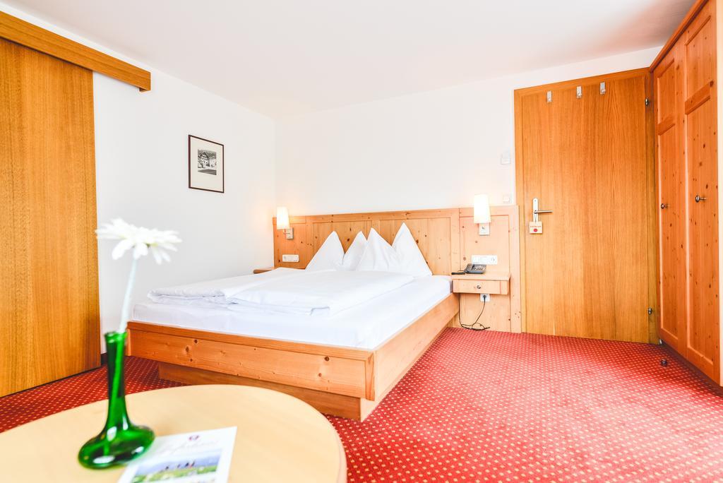 Hotel-pension Hoferhaus Neukirchen am Großvenediger